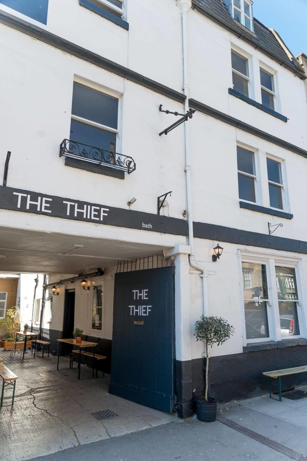 The Thief Hotel บาธ ภายนอก รูปภาพ