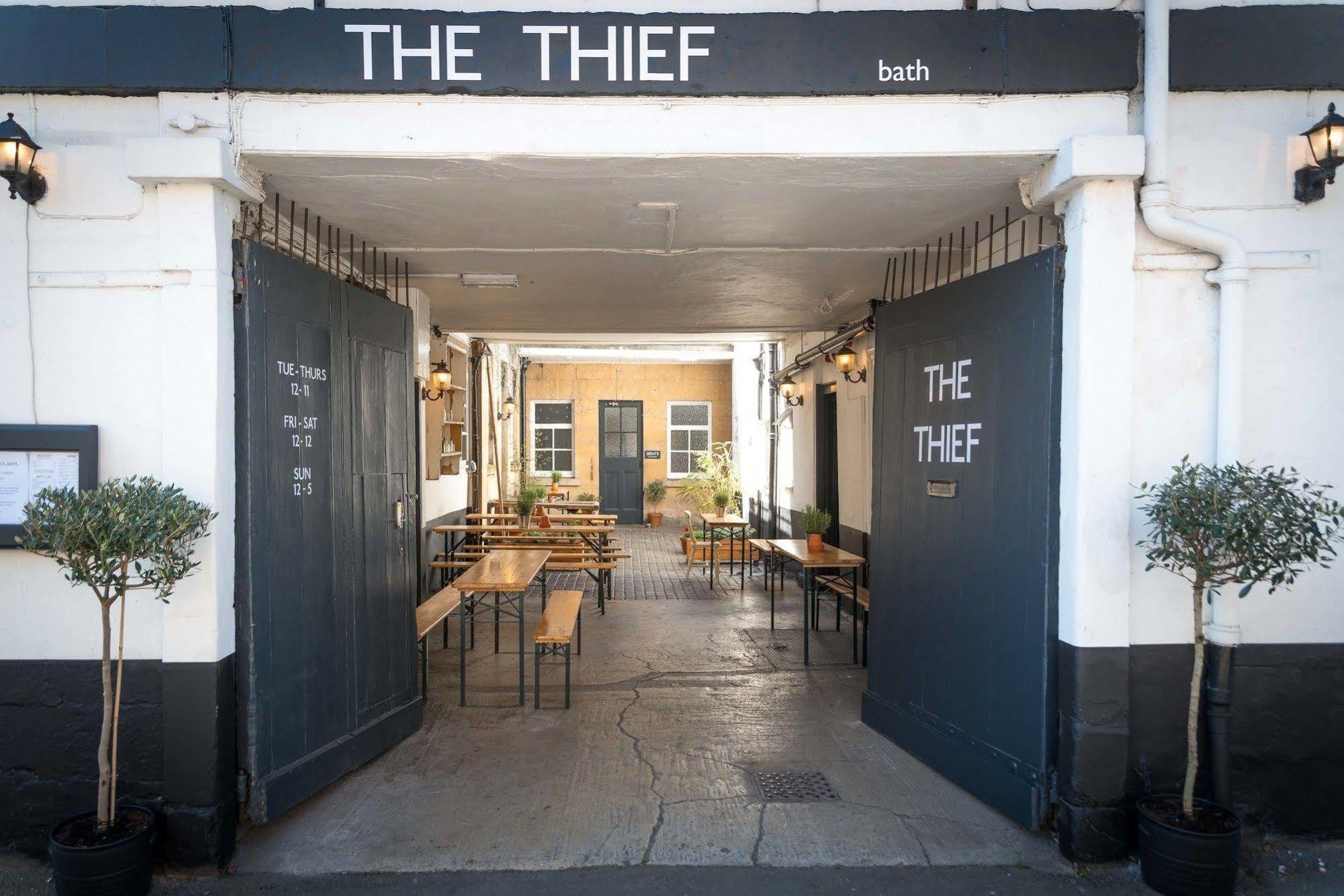 The Thief Hotel บาธ ภายนอก รูปภาพ
